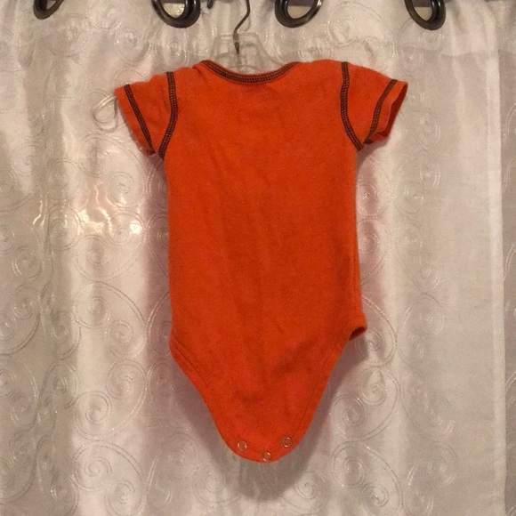 MLB San Francisco Giants Onsie Size 0-3 Months! - Picture 3 of 3